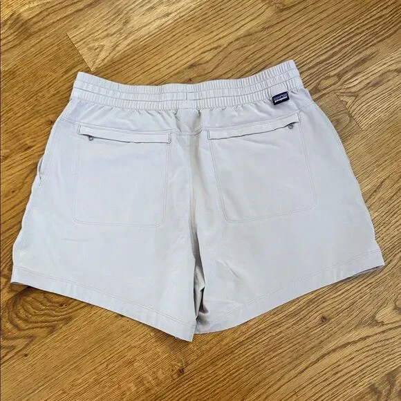 Patagonia Women’s Lightweight Drawstring Shorts – Size Small – light mauve - Picture 6 of 9